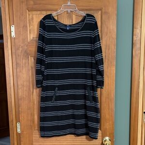 GAP Black and Gray Long Sleeve Dress